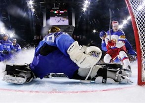 COLOGNE, GERMANY - MAY 7: Russia's Vladimir Tkachyov #70 with a scoring chance against Italy's Frederic Cloutier #29 during preliminary round action at the 2017 IIHF Ice Hockey World Championship. (Photo by Andre Ringuette/HHOF-IIHF Images)

