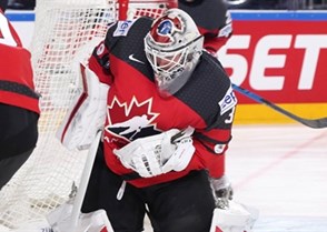 COLOGNE, GERMANY - MAY 18: Canada's Calvin Pickard #31 makes the save during quarterfinal round action at the 2017 IIHF Ice Hockey World Championship. (Photo by Andre Ringuette/HHOF-IIHF Images)

